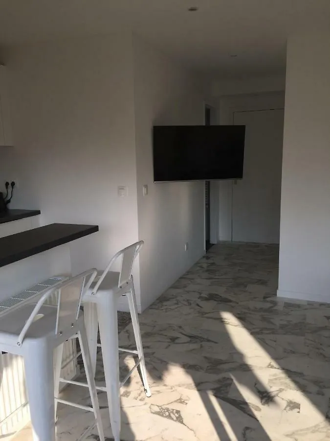 Amazing Studio Cannes Center